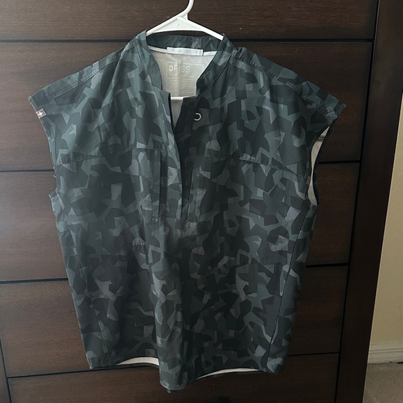 Tops - Wear figs oversized Camo